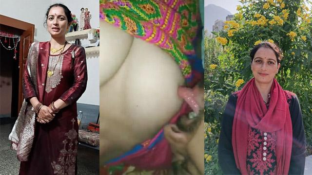 Beautiful Cute Bhabhi Sucking Dick And Boobs Show